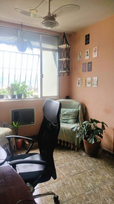 Quarto Com Ar Condicionado Em Apt Compartilhado E Estacionamento Gratis Apartamento Niterói Exterior foto